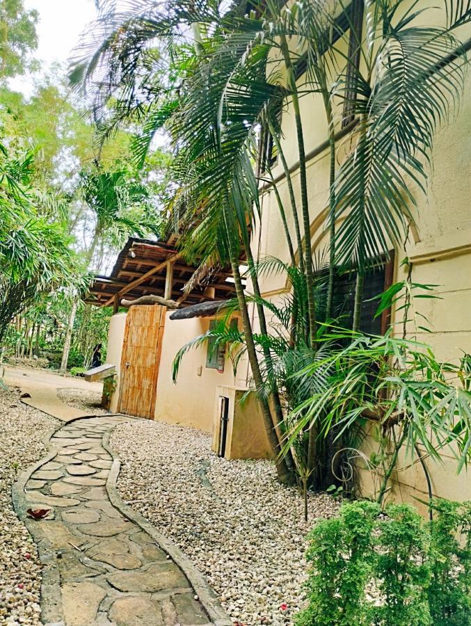 Tahanan Resort San Juan  Extérieur photo