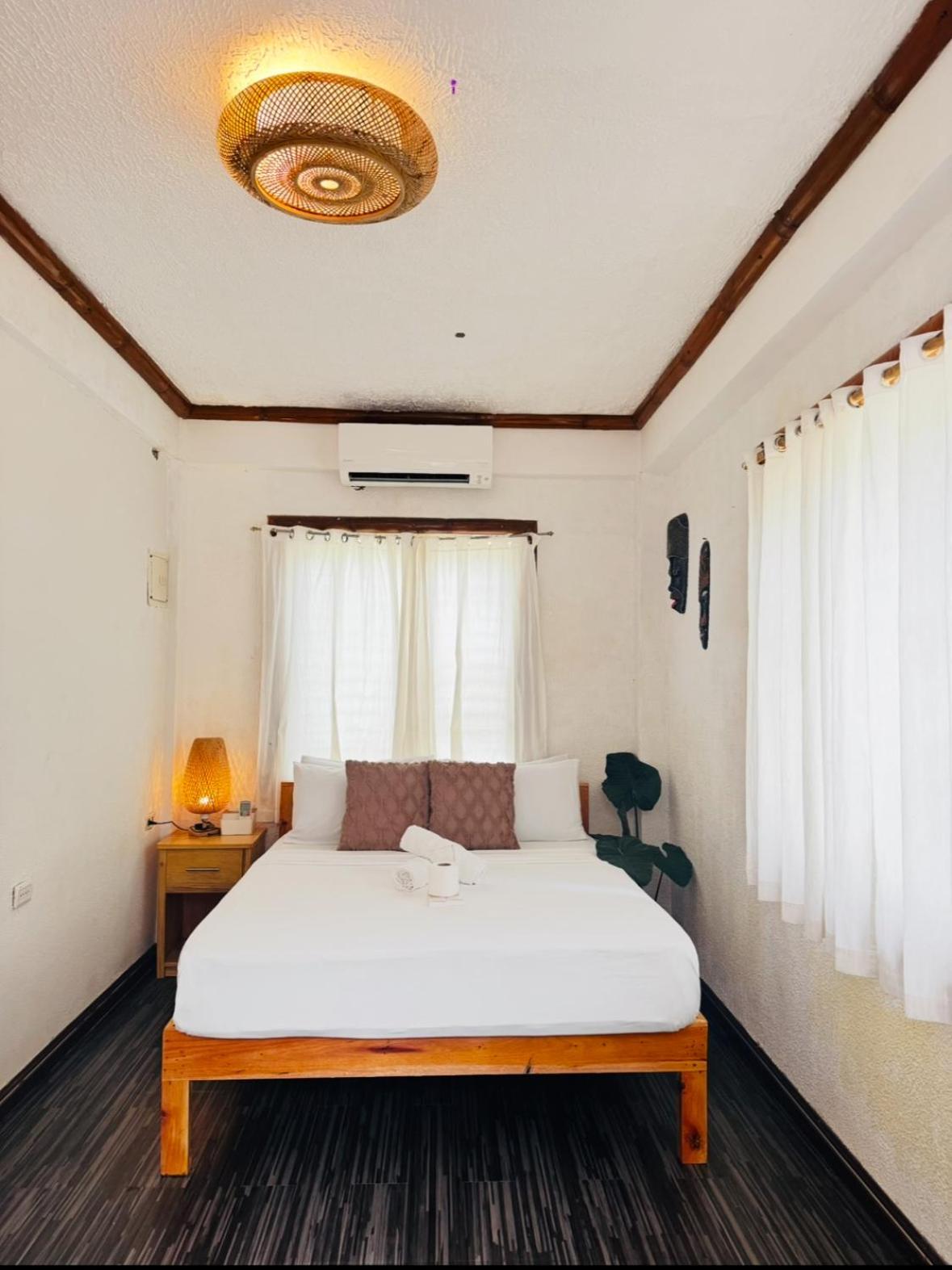Tahanan Resort San Juan  Extérieur photo