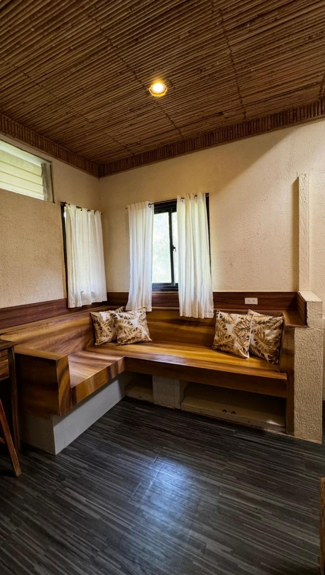 Tahanan Resort San Juan  Extérieur photo
