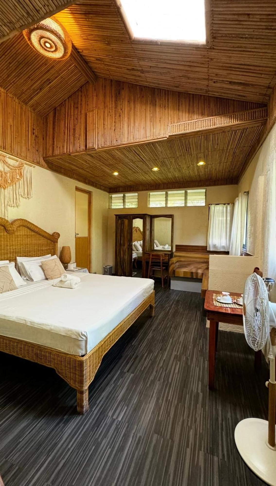 Tahanan Resort San Juan  Extérieur photo